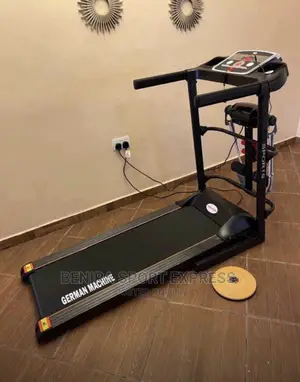 HOME TREADMILL , 110kg Maximum User Weight