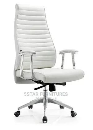 Executive High Back Executive Swivel Leather Office Chairs.