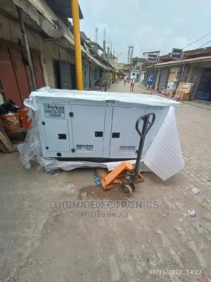 Brand New Perkins 25kva Soundproof DIESEL Lister Generator