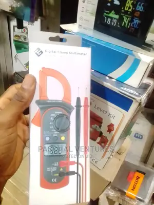 Digital Clamp Multimeter