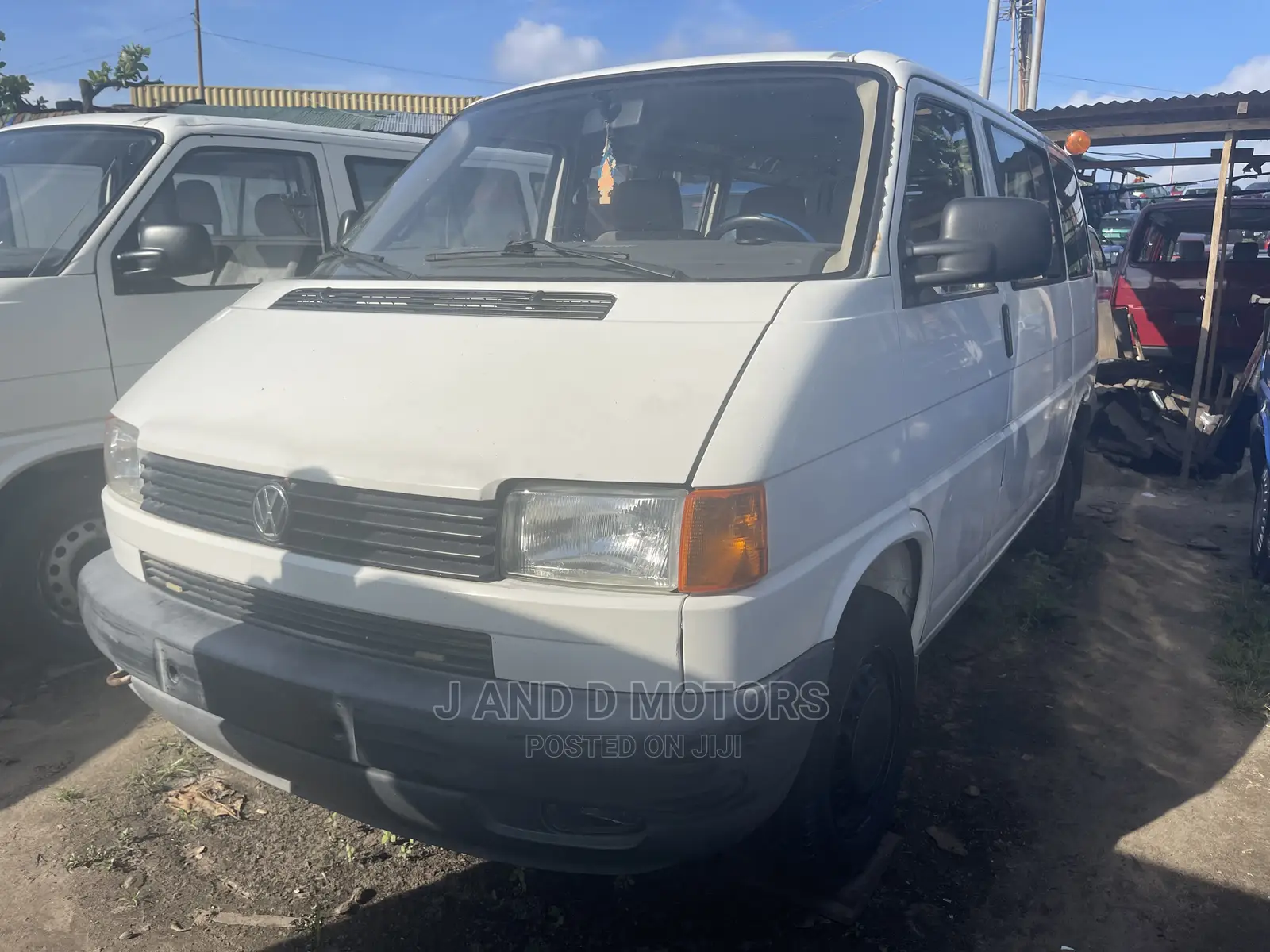 Volkswagen Transporter 2000 White