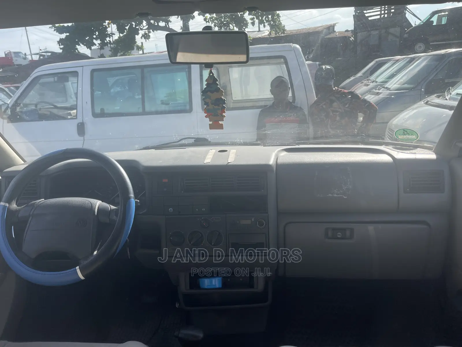 Volkswagen Transporter 2000 White