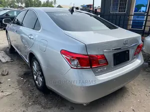 Lexus ES 350 2011 Silver