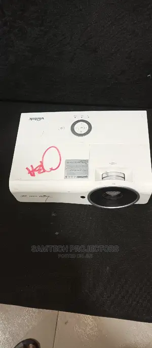 Uk Used Projector Vivitek Here in Ikeja
