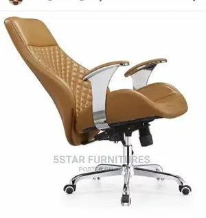 Luxury Executive High Back Executive Swivel Leather Office Chairs.