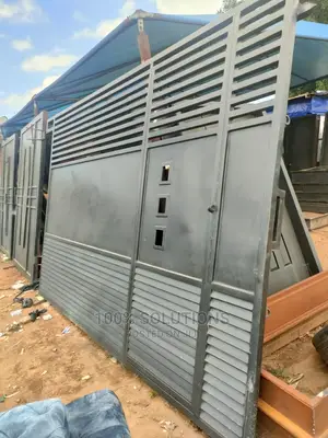 Standard Gray Gate Design for the Best of Your Home