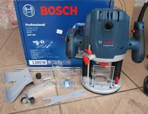Bosch GOF 130 Professional Router – Wood Work 1300W, Plunge