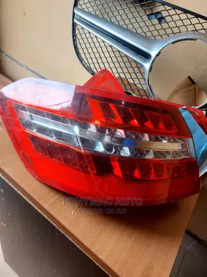 Mercedes-Benz E350 2010,2012 Back Lights Original