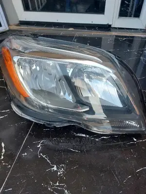Mercedes-benz Glk350 Headlights Original
