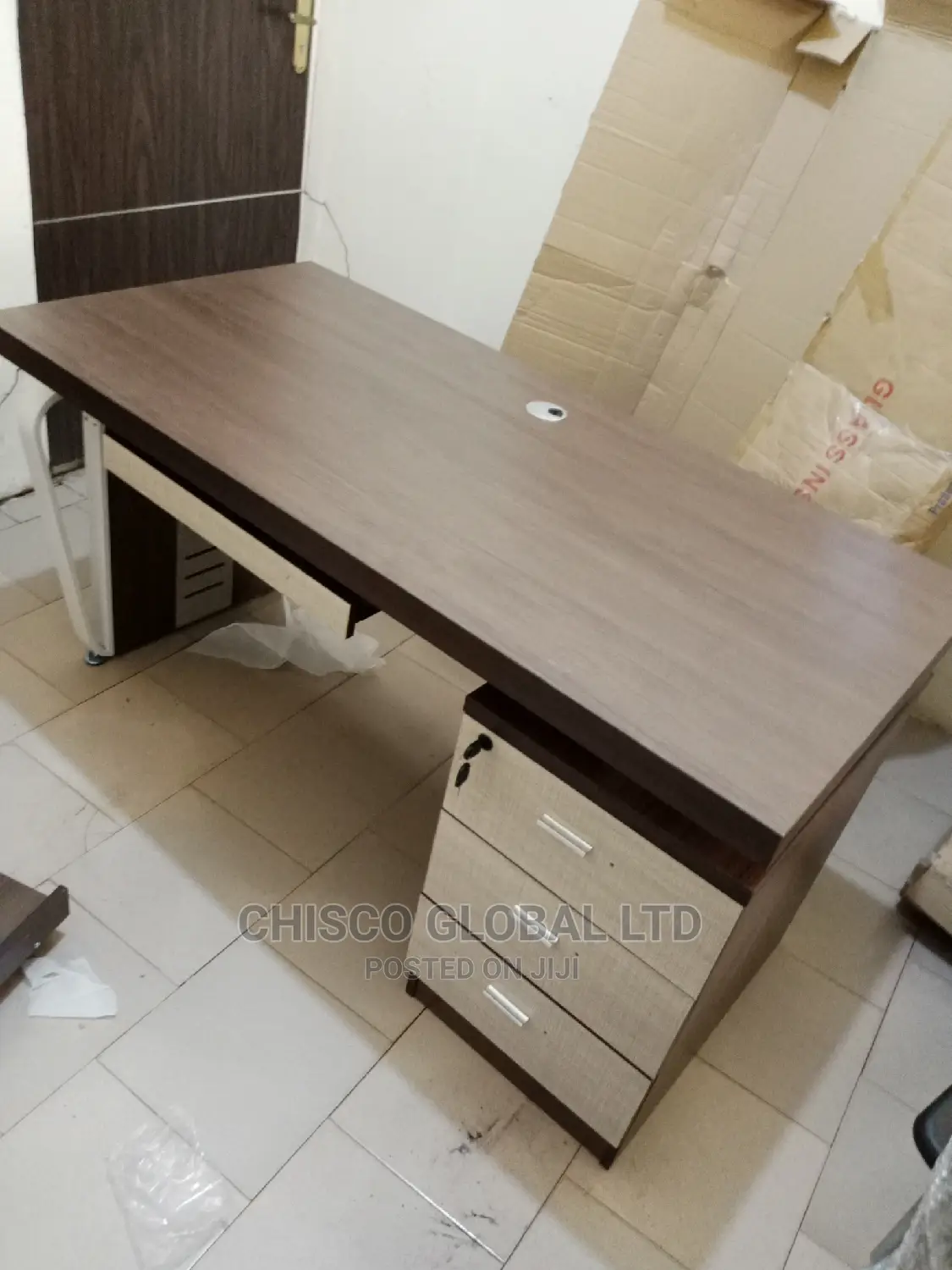 Office Table {1.4mtrs}