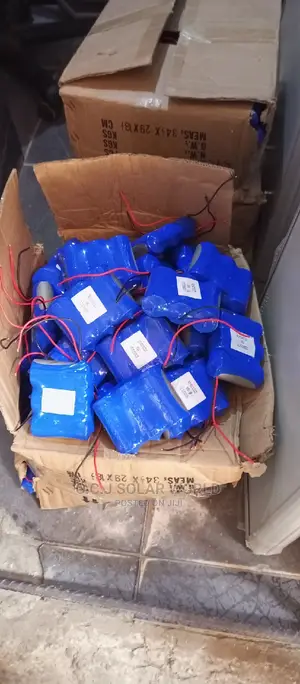 Battery Solar Street Light
