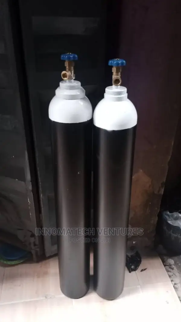 Oxygen Gas Bottle/Cylinder