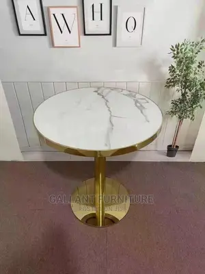 Quality Luxury Wooden Center Table/ Coffee Table