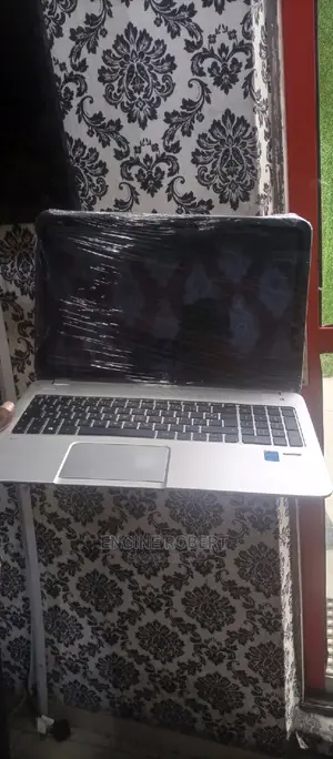 Laptop HP Envy 17 8GB Intel Core I7 HDD 500GB