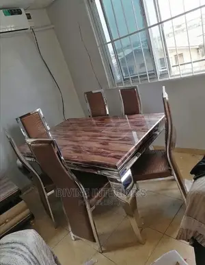 Luxurious Marble Dinning Sets