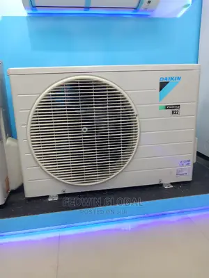 Daikin 1HP Split Unit AC