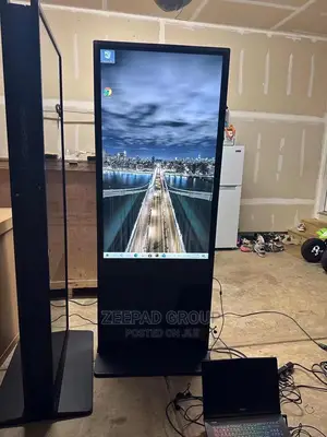 Floor Stand Touch LCD Screen Tv Digital Signage Advertising