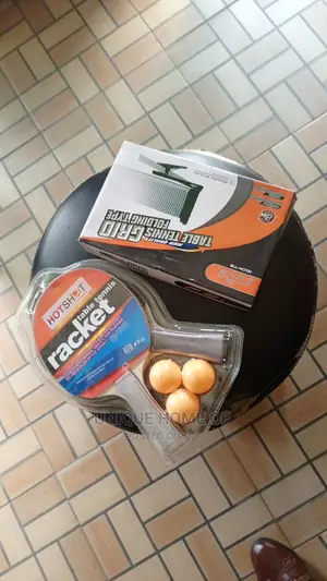 Table Tennis Bats And Net With 3 Balls