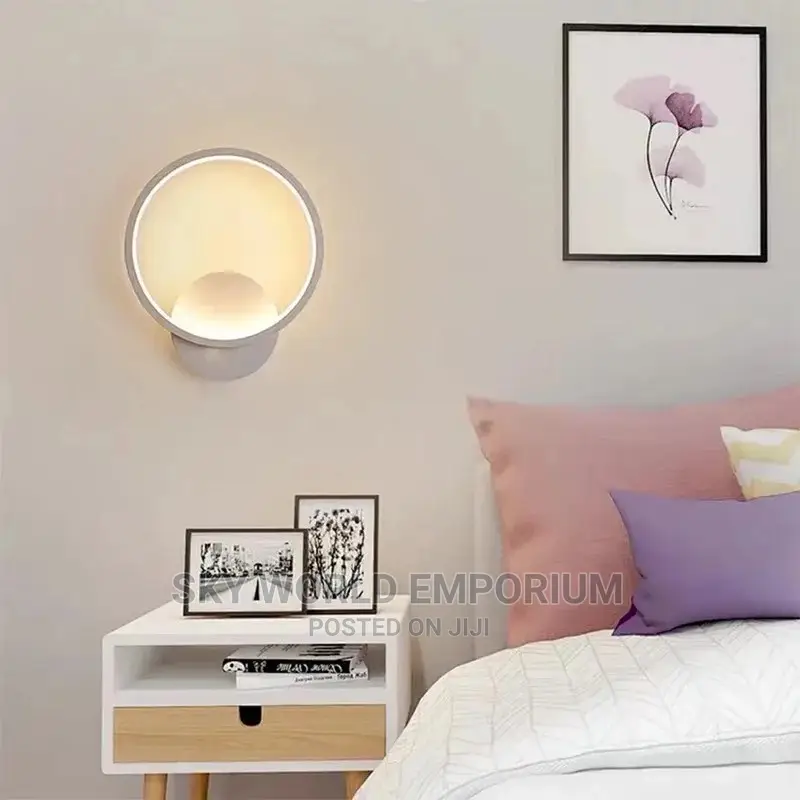 White Lef Wall Bracket