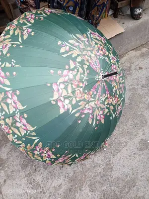 Umbrella. (Strongest N' Design)