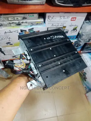 Mitsubishi Outlander Amplifier for 2010 - 2012 Foreign Used.