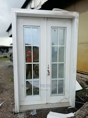 ANTE ROOM (French Glass)