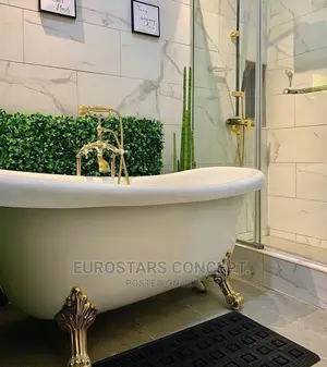Royal Design Executive Bath Tub
