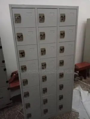 Italian 24 Doors Metal Workers Lockers