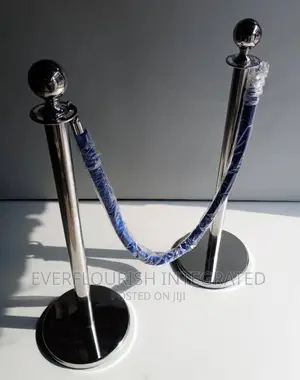 Stanchion Barrier Queue Control