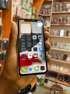 Apple iPhone X 64 GB White