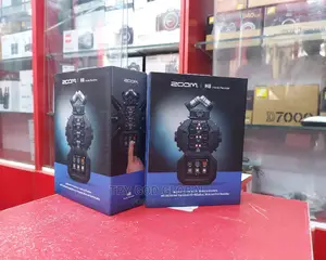 Zoom H8 Handy Recorder