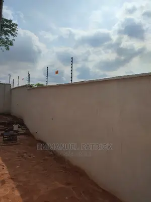 Powerful Electric Fence to Deter Intruders"