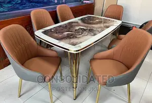 Unique Royal Dining Set