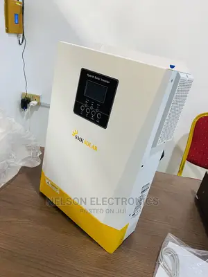 SMK Inverter 3.5kva 24v With100a Charge Controller