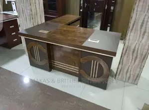 1.8M L Shape Office Desk