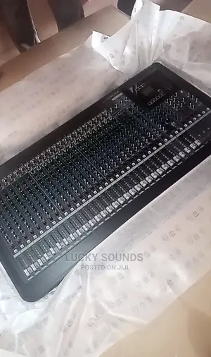 Yamaha Digital Mixer MGP 32x