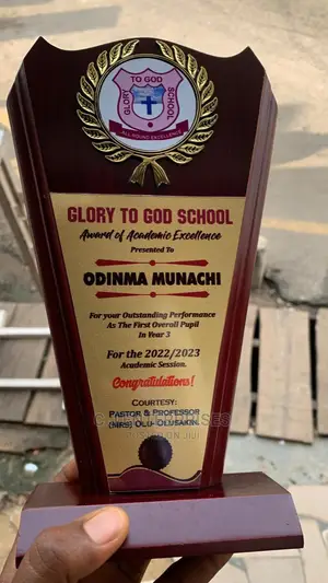 Wooden Award Plaque V55