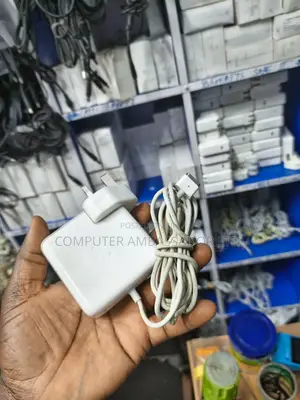 Apple  Laptop Charger
