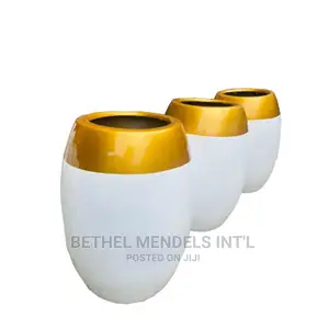 Wholesales of Quality 50cm Classic Fiberglass Flower Pots