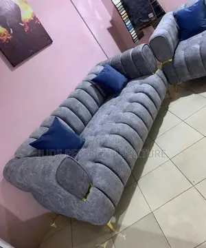 High Quality 7 Seater Living Room Fabric Made Sofa Chair.