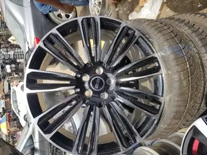 22 Inchies Range Rover