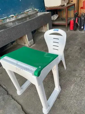 Graduate School Desk + De-Mighty Chair.