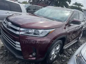 Toyota Highlander 2016 Red