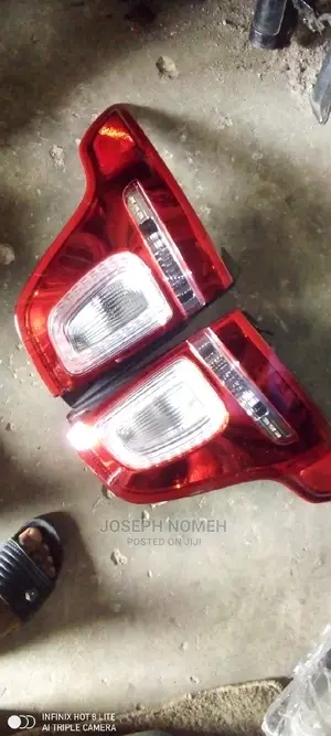 2012 Ford Explorer Taillight