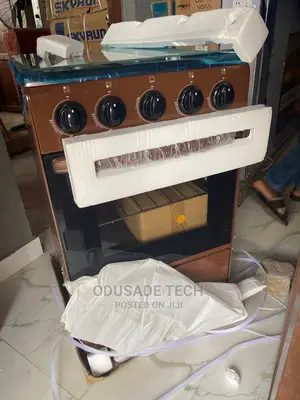 Free Standing 4 Burner Skyrun Gas Cooker