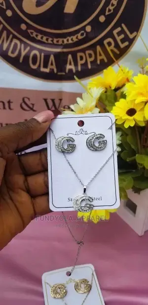 Sliver Earrings and Pendant Set