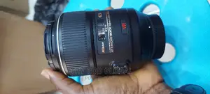 Nikon Lens 105