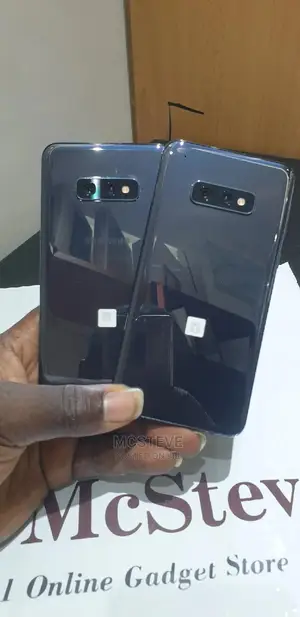 Samsung Galaxy S10e 128 GB Blue