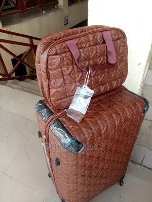 Big Brown Designed Leather Traveling Luggage Box and Kit