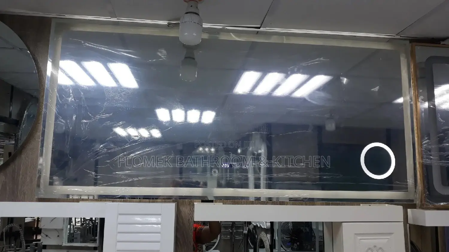 Mirror With Bluetooth